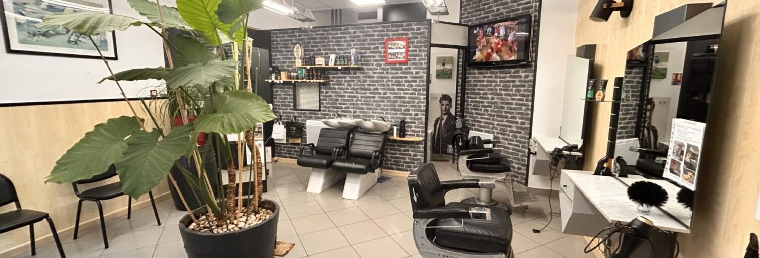 Commerce 1 Pièce 36 m² à vendre à Cahors (46000)