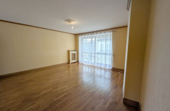 VENDU !  En hypercentre, appartement 4 pièces avec garage en — photo 2