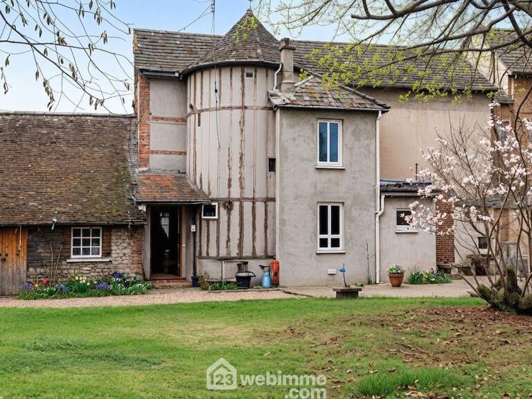 Maison - 130m² - Louviers — photo 1