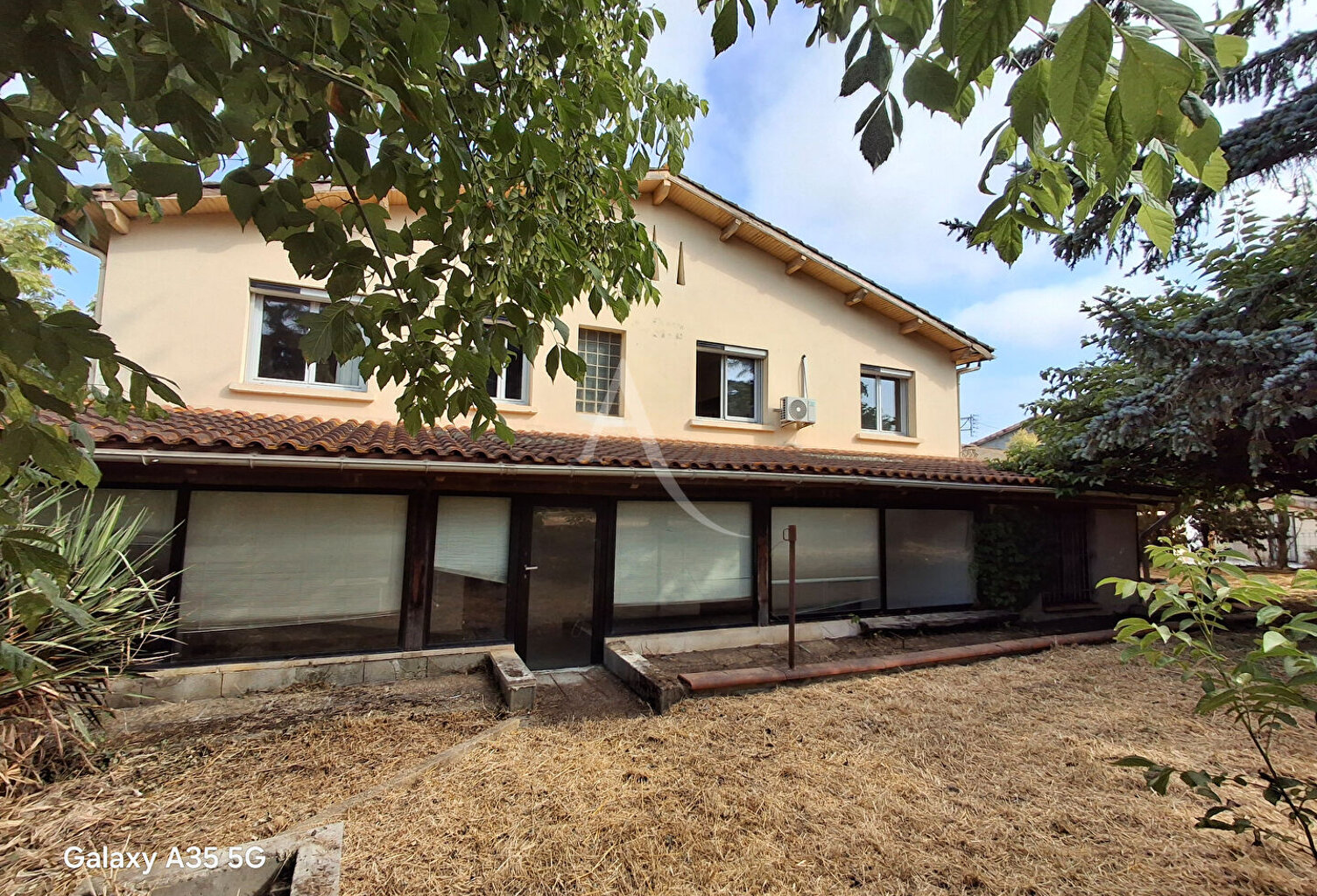 Maison L Isle Jourdain 162 m² sur 1768 m² de terrain — photo 1