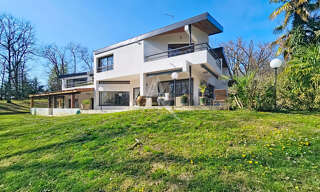 Maison 9 Pièces 385 m² à vendre à Saint-Jean (31240)