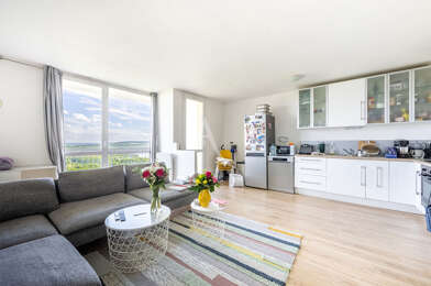 Appartement 3 pièces 1070 €