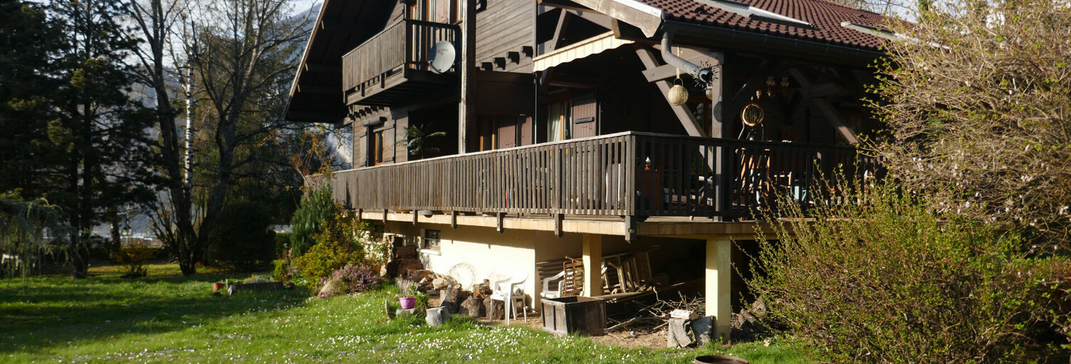 Maison 7 Pièces 194 m² à vendre à Faverges-Seythenex (74210)