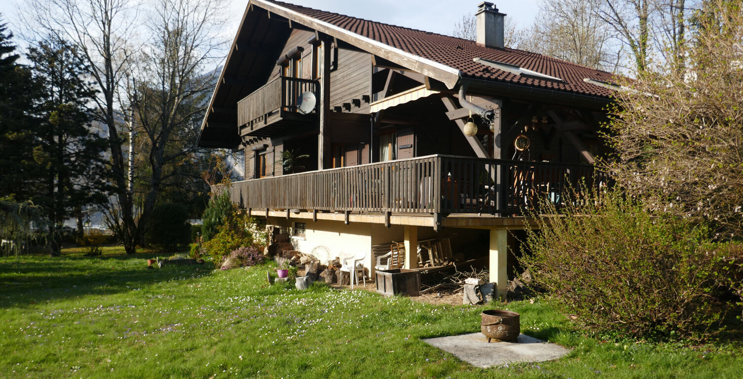 FAVERGES. MAISON OSSATURE BOIS SUR TERRAIN DE 2015M² — photo 1