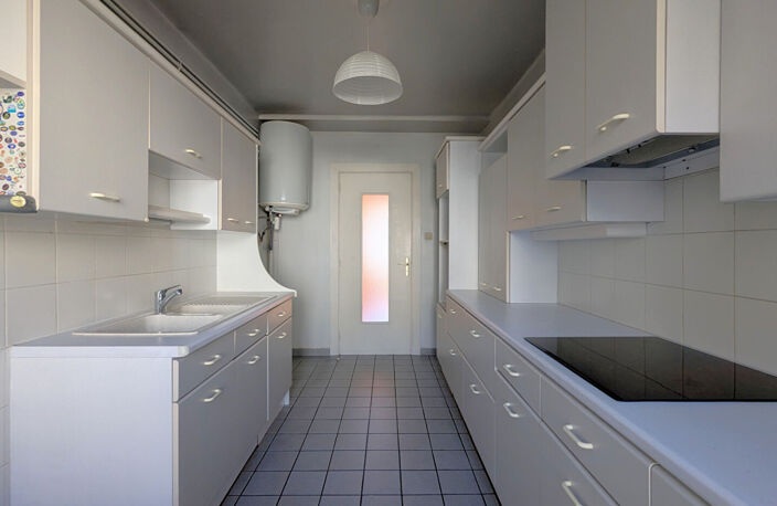 Appartement 5 pièces à vendre en hyper-centre de Chambéry — photo 4