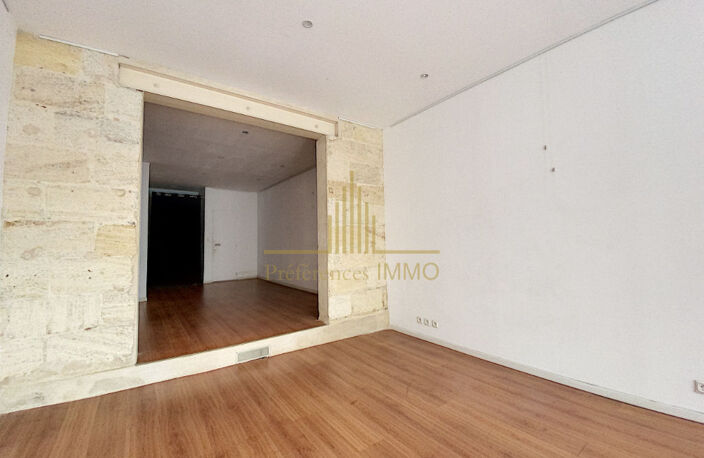 Bordeaux Palais Galien Local commercial  51 m2 — photo 3