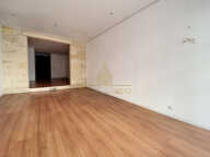Bordeaux Palais Galien Local commercial  51 m2 — photo 4
