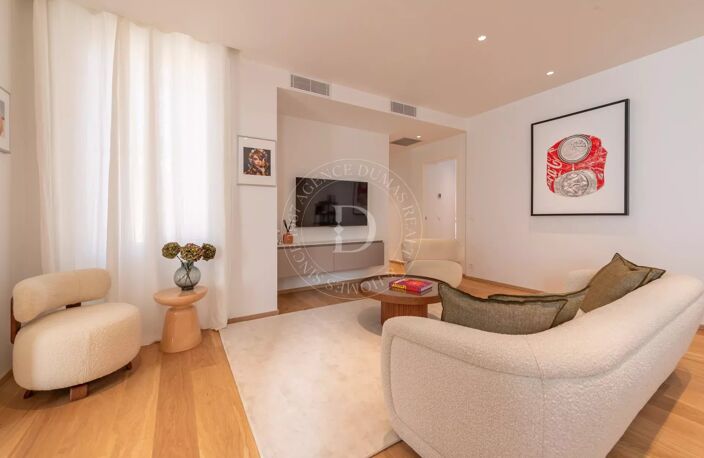 Bel appartement au coeur de Beaulieu avec vue sur jardin — photo 3