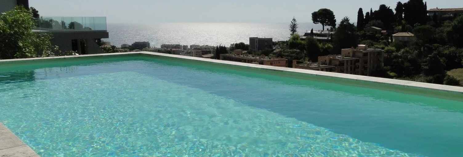 Appartement 2 Pièces 43 m² à vendre à Roquebrune-Cap-Martin (06190)