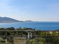 VENTE - MARSEILLE - 13007 - RESIDENCE SECURISEE DES ALPILLES 2 - — photo 3
