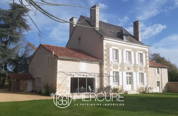 DEMEURE DE CHARME AVEC PARC ET PISCINE — photo 4