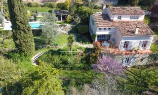 Maison 8 Pièces 211 m² à vendre à Montauroux (83440)