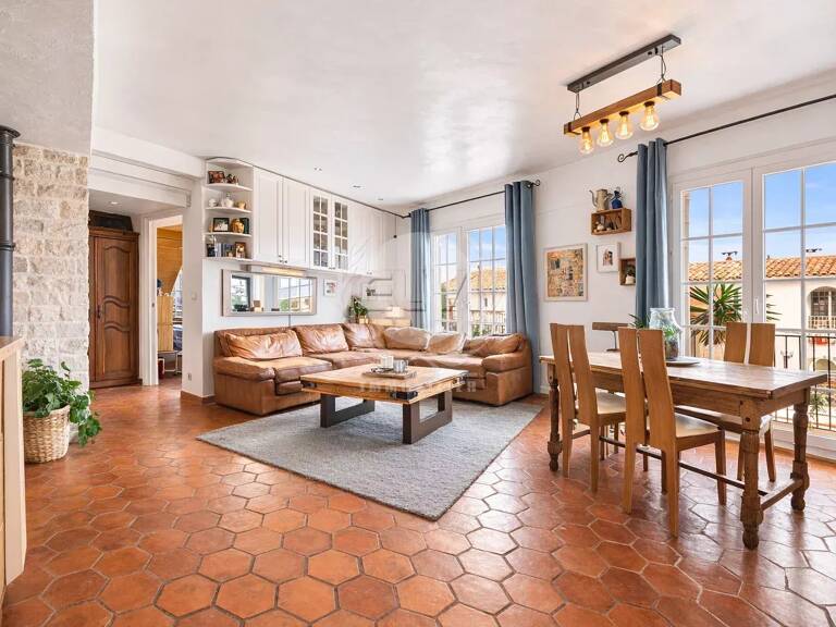 Appartement port grimaud — photo 1