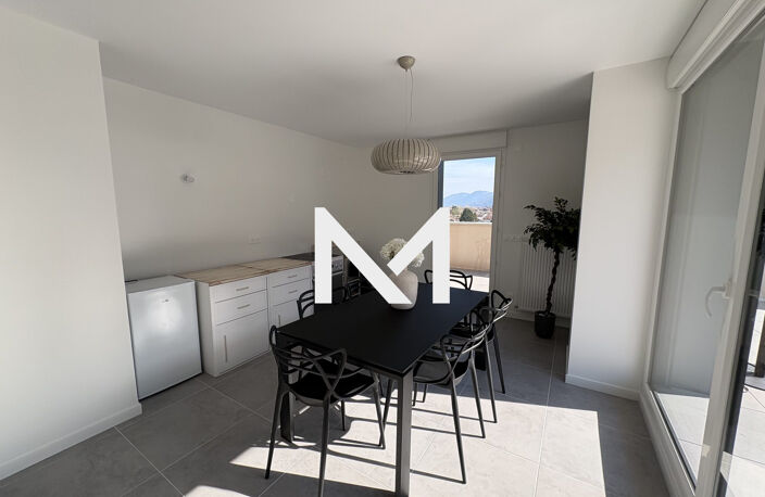 LE VERSOUD - DERNIER ETAGE - TERRASSE - VUE PANORAMIQUE — photo 4