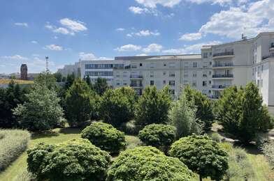 Appartement 3 pièces 770 €