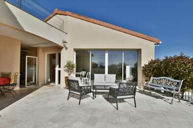 Maison 10 pièces 436800 €