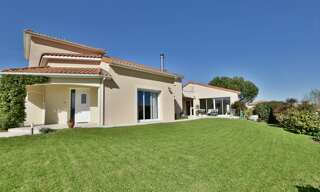 Maison 10 Pièces 195 m² à vendre à Cholet (49300)