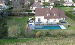 Maison 7 Pièces 212 m² à vendre à Roussillon (38150)