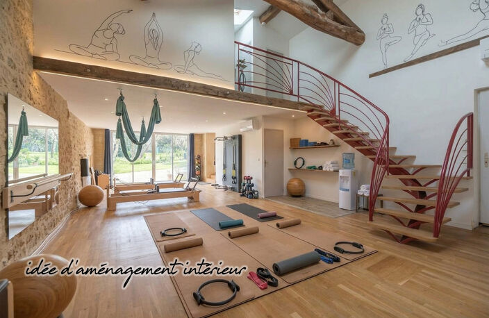 MAISON EN PIERRE DE 330 M2 - DEPENDANCES SUR 3262 M2 — photo 5