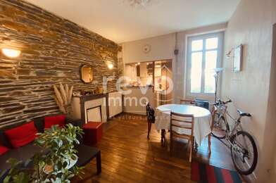 Appartement 3 pièces 749 €