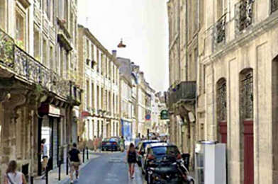 Immeuble  613600 €