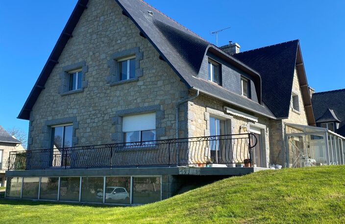 Belle et vaste contemporaine au coeur de St-Malo — photo 2