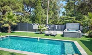 Maison 6 Pièces 165 m² à vendre à Fréjus (83370)