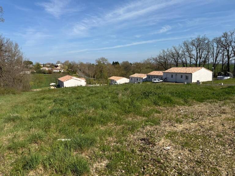 Terrain de 655m2 dans un lotissement calme — photo 1