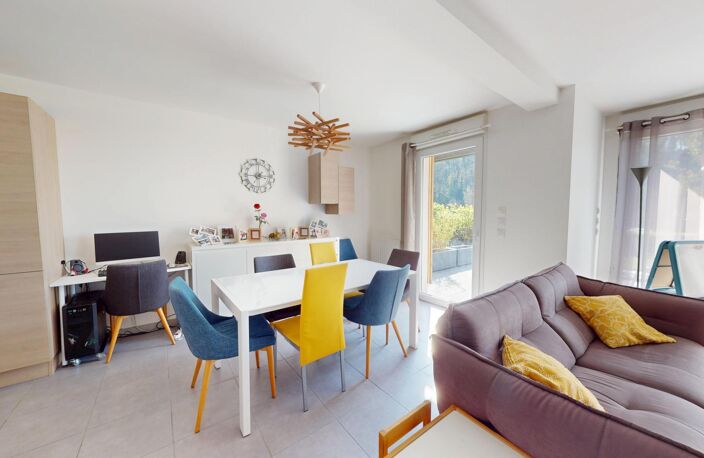 Maison récente T4  86 m² L'Isle d'Abeau — photo 3