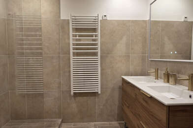 Appartement 3 pièces 1200 €