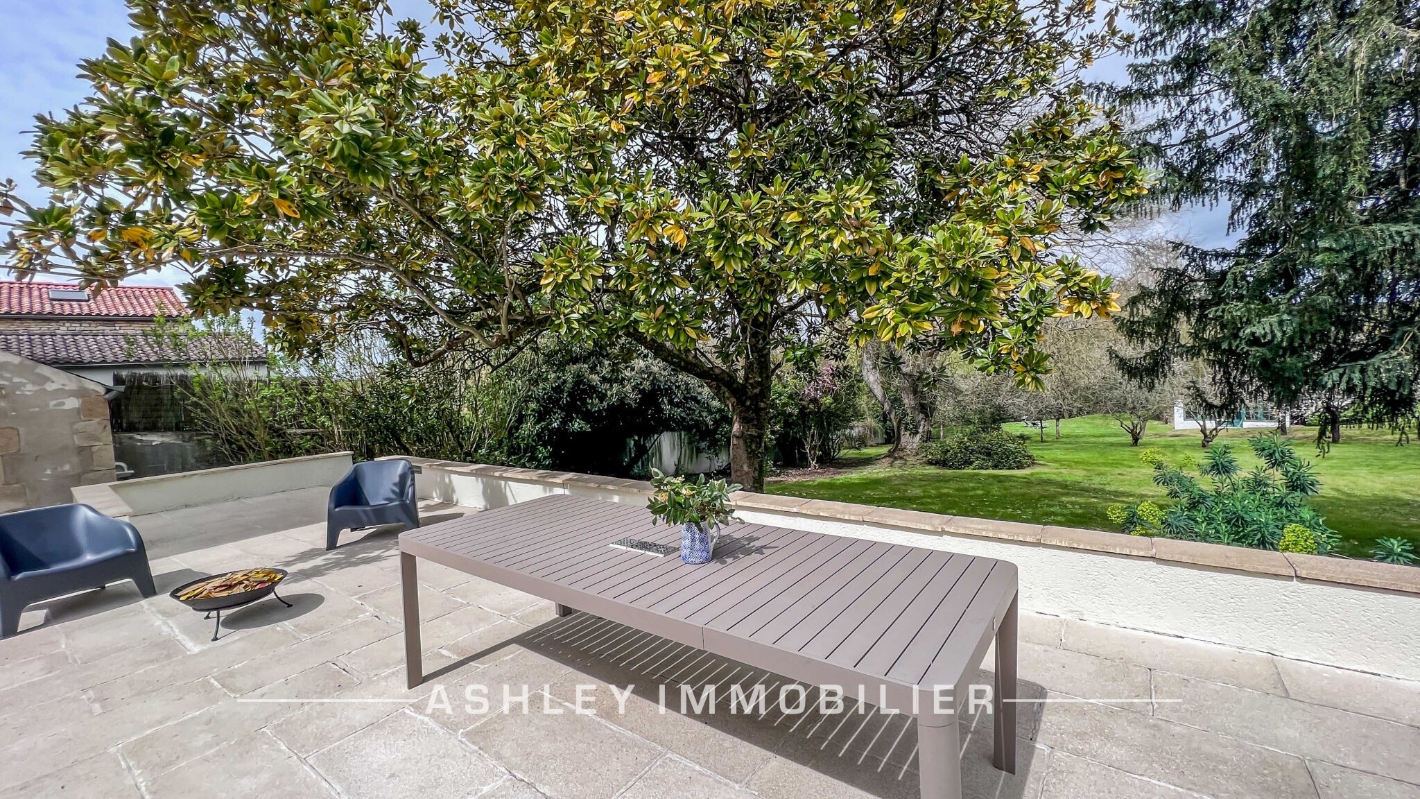 Villa / Maison  T6 à vendre Gué-de-Velluire (Le) 85770