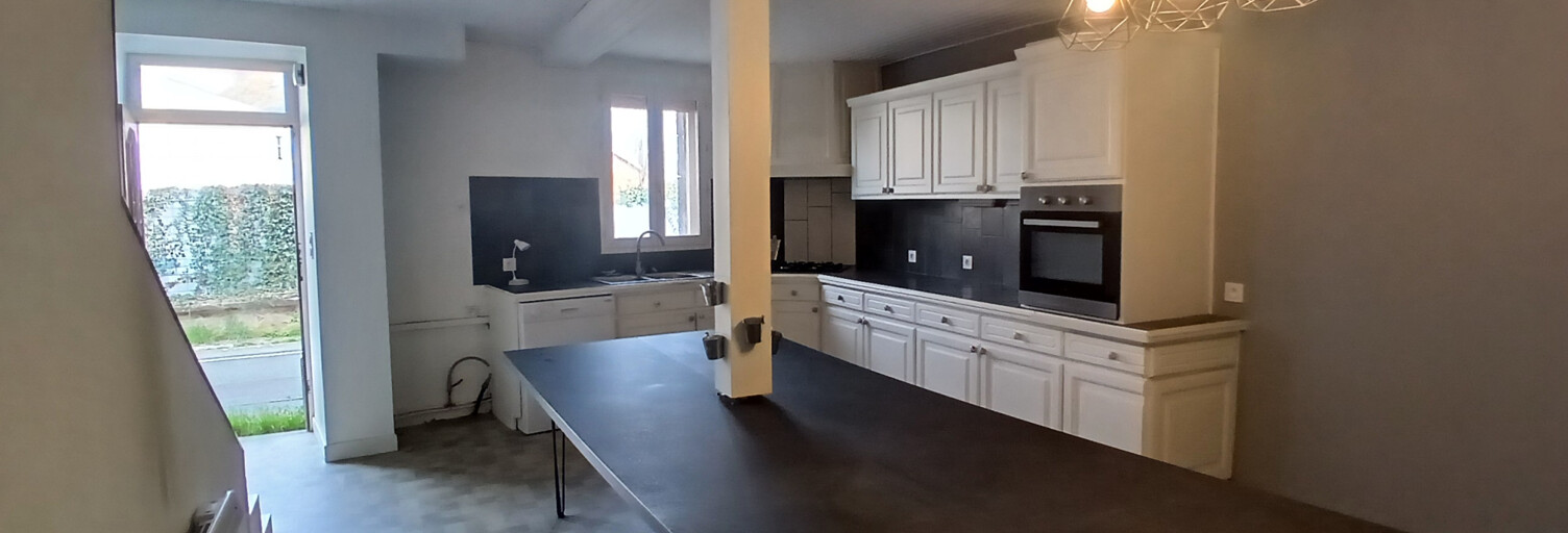 Maison 6 Pièces 141 m² à louer à Combronde (63460)