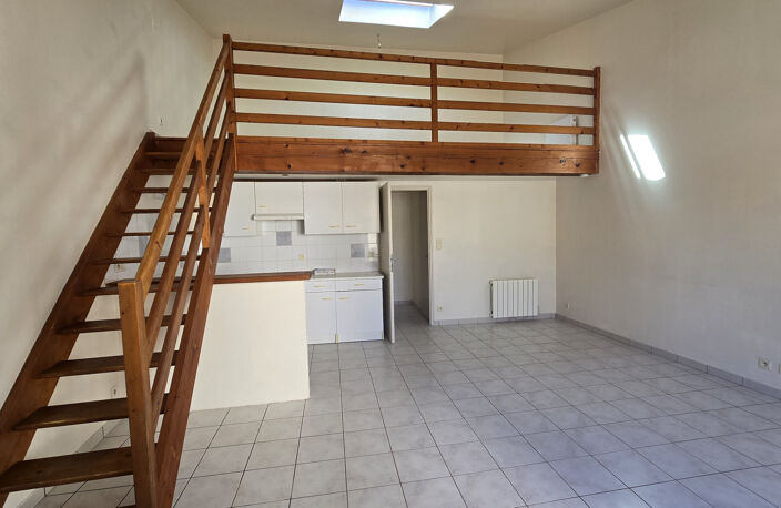 AIGREFEUILLE D'AUNIS — photo 2
