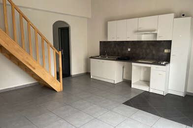 Appartement 3 pièces 820 €