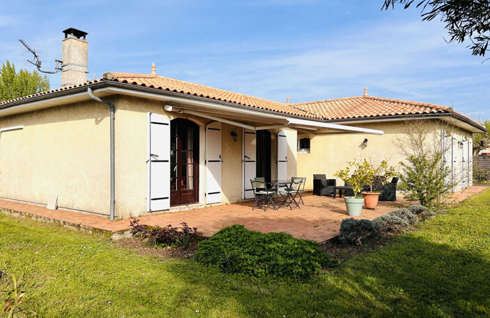 Maison 138 m2 - Terrain 2045 m2 - Piscine - Double garage — photo 4