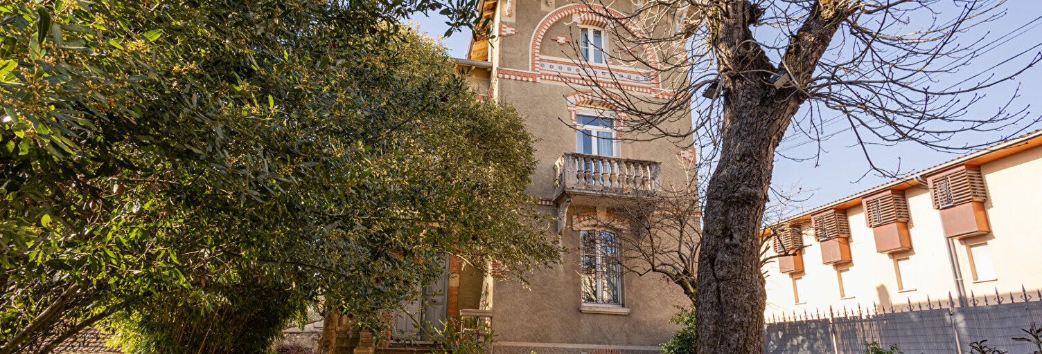 Maison 6 Pièces 207 m² à vendre à Auch (32000)