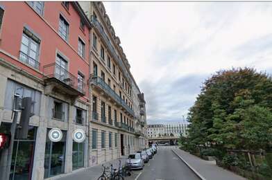 Appartement 2 pièces 674 €