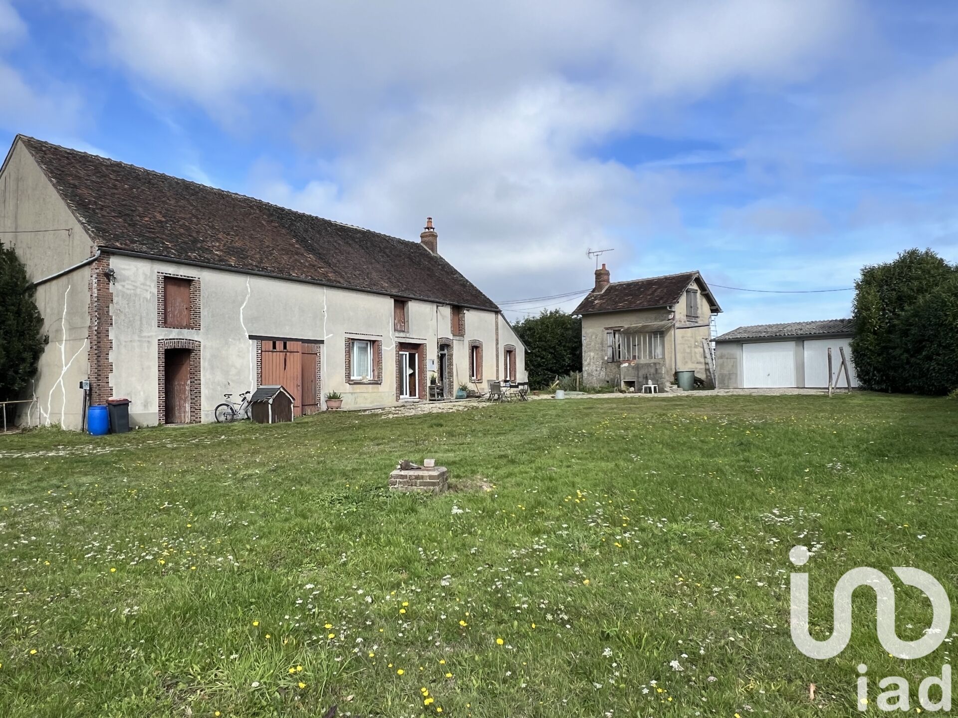 Douchy-Montcorbon - 113m² - 6p. - 4ch.