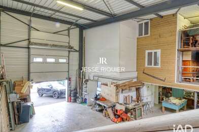 Commerce  425000 €