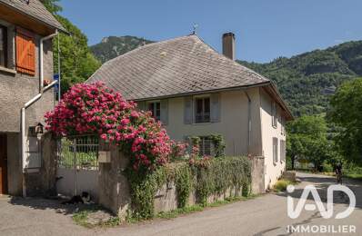 Vente Maison de village 9 pièces — photo du bien