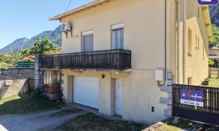 Maison 6 Pièces 121 m² à vendre à Quié (09400)