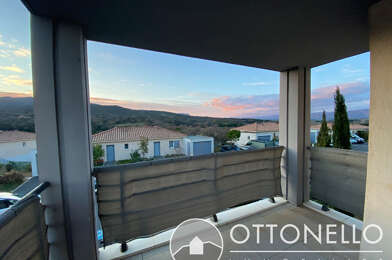 Appartement 3 pièces 985 €