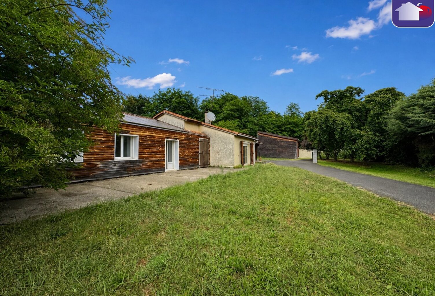Vente maison 4 pièces 215 m² Saint-Jean-du-Falga (09100) — photo 1