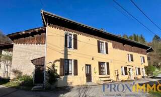 Maison 7 Pièces 218 m² à vendre à La Forteresse (38590)