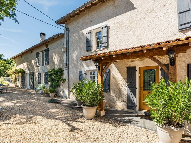 Maison — photo 1