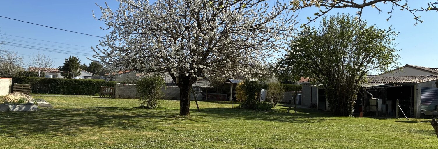 Terrain  930 m² à vendre à Vallans (79270)