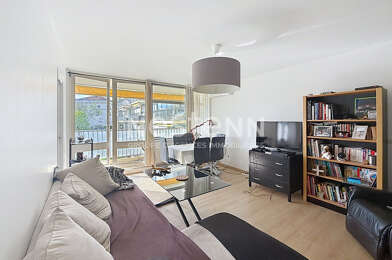 Appartement 5 pièces 275000 €