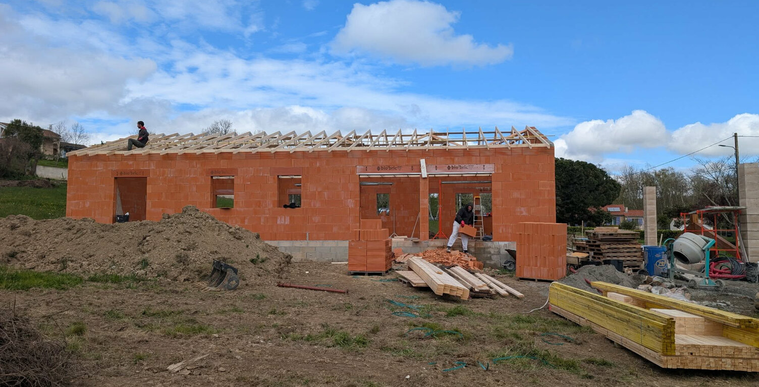 Villa à vendre à Martres-Tolosane (31) — photo 1