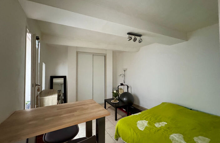 A VENDRE - AIX  EN PROVENCE CENTRE-VILLE - STUDIO 23M² — photo 2
