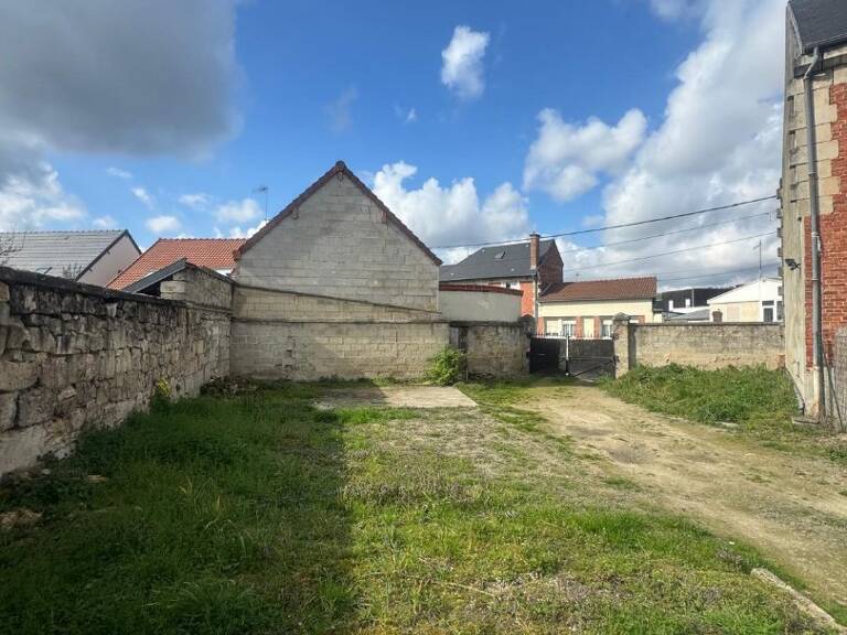 Terrain — photo 1